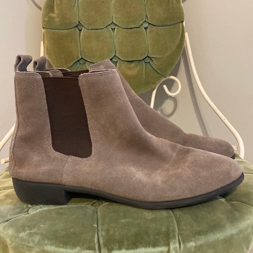 AEROSOLES Taupe Suede Chelsea Ankle Boots